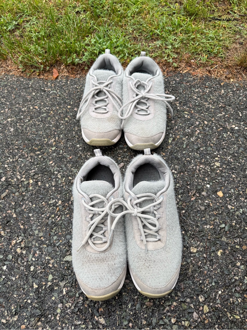 Orthofeet Coral 989 Wool Gray Comfort Sneakers Women's 9 X-Wide 2E (Two Pairs)